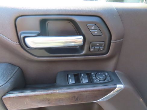 Used 2020 GMC Sierra 3500 Denali image 31