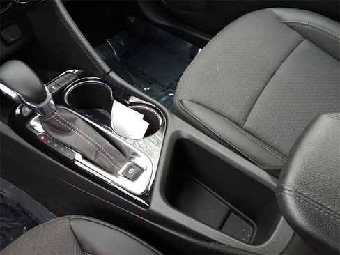 Certified 2025 Buick Encore GX Preferred image 16