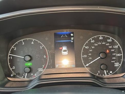 Used 2024 Toyota Corolla LE image 15
