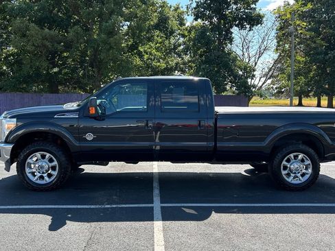 Used 2014 Ford F250 Lariat w/ Lariat Ultimate Package image 4