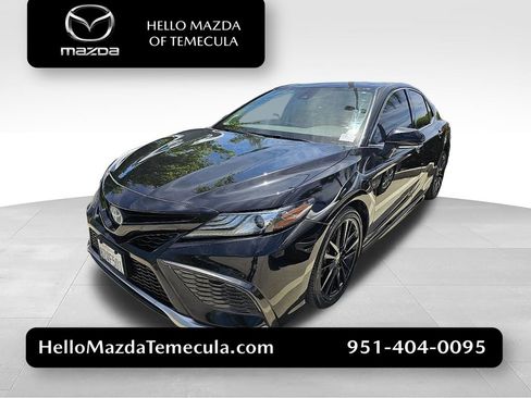 Used 2022 Toyota Camry XSE w/ Navigation Upgrade Package FWD image 1