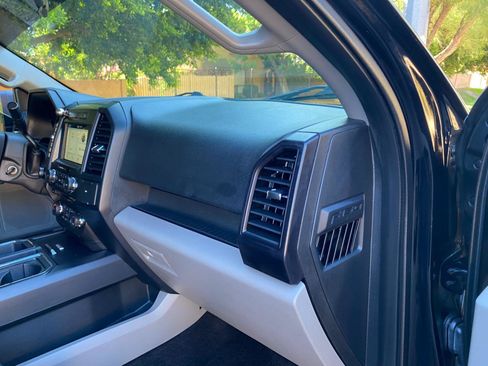 Used 2017 Ford F150 XL w/ Equipment Group 101A Mid RWD image 54
