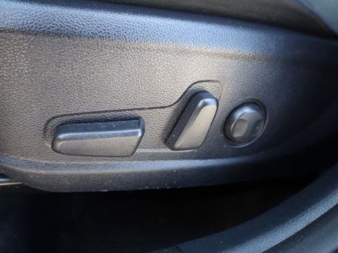 Used 2023 Kia Soul S FWD image 19