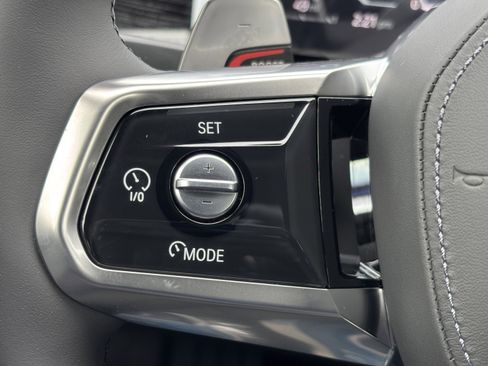 Used 2026 BMW 740i RWD image 30