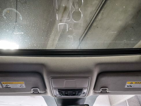 Certified 2023 Acura MDX FWD w/ Technology Package image 17