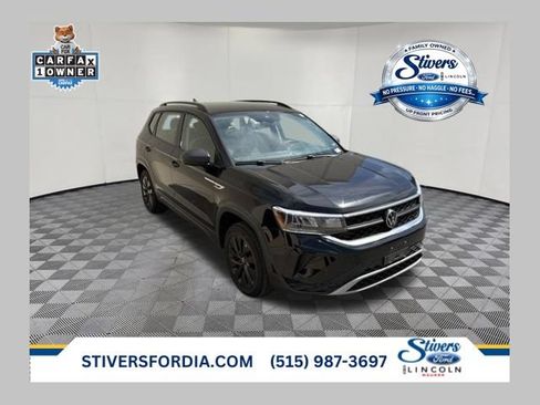 Used 2024 Volkswagen Taos S FWD image 1
