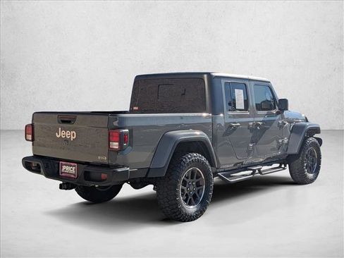 Used 2023 Jeep Gladiator Overland w/ Popular Equipment Package image 5