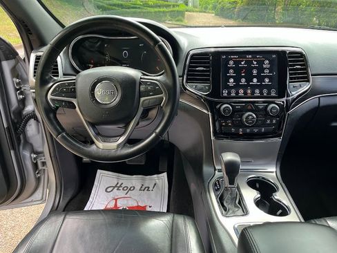 Used 2019 Jeep Grand Cherokee Limited AWD/4WD image 20