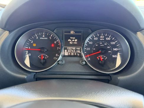 Used 2012 Nissan Rogue SV AWD/4WD image 14