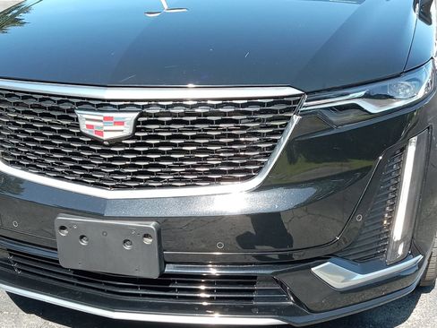 Certified 2023 Cadillac XT6 Premium Luxury w/ Technology Package AWD/4WD image 8