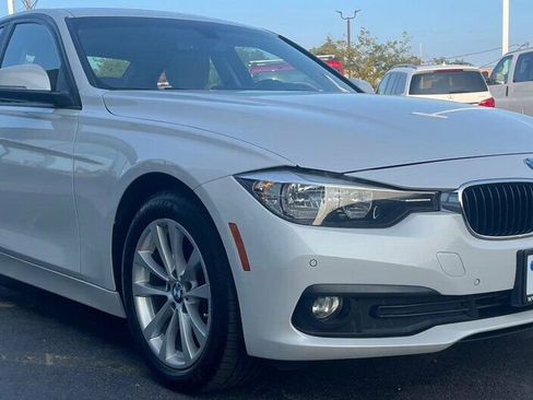 Used 2017 BMW 320i xDrive 320i xDrive image 15