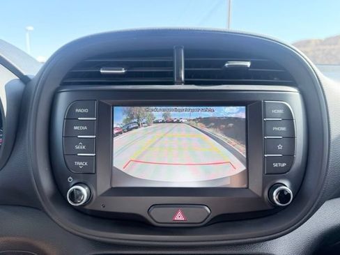 Used 2021 Kia Soul S FWD image 25