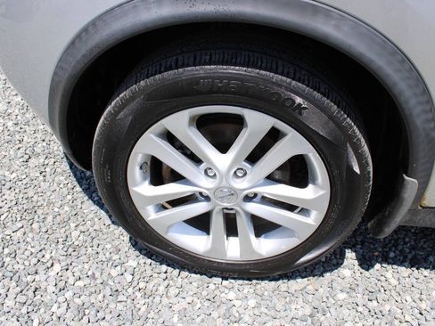Used 2011 Nissan Juke S AWD/4WD image 23