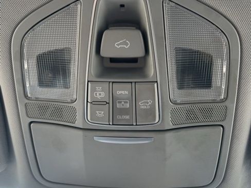 Used 2018 Hyundai Santa Fe Sport image 13