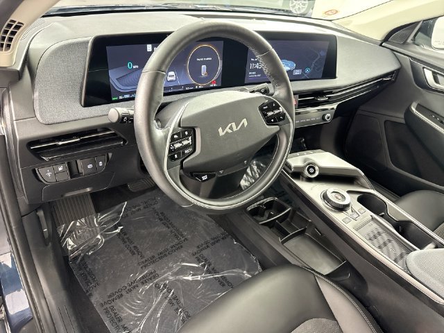 Certified 2024 Kia EV6 Light AWD/4WD image 25