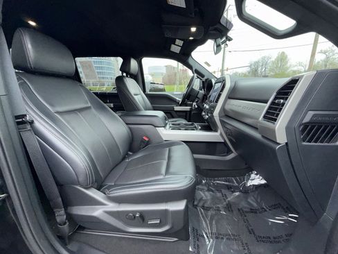 Used 2022 Ford F250 Lariat w/ Lariat Value Package AWD/4WD image 27