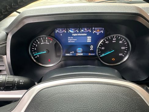 Used 2024 Ford Expedition Max XLT image 18