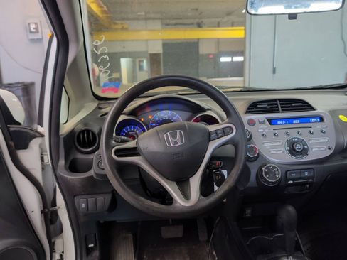 Used 2012 Honda Fit image 29