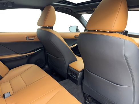 Used 2024 Lexus IS 350 F Sport image 49