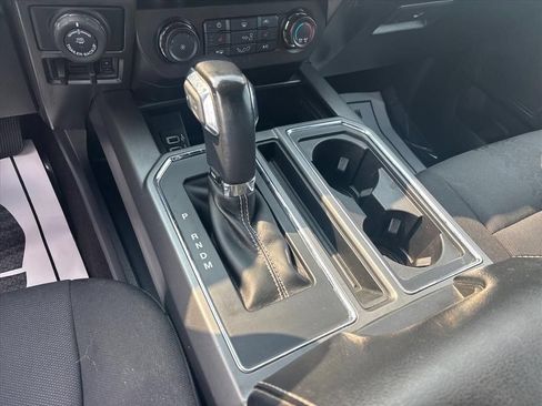 Used 2020 Ford F150 XLT w/ Equipment Group 302A Luxury AWD/4WD image 35