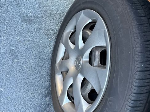 Used 2016 MAZDA MAZDA3 i Sport image 24