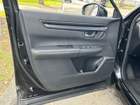 Used 2025 Honda CR-V EX image 25