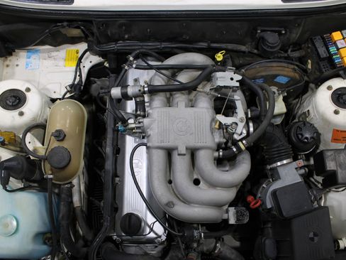 Used 1986 BMW 325 Sedan image 37