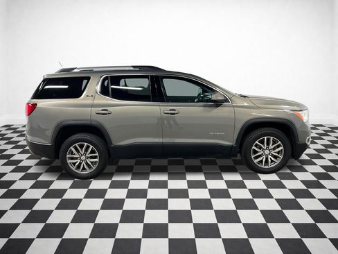 Certified 2019 GMC Acadia SLE AWD/4WD image 2