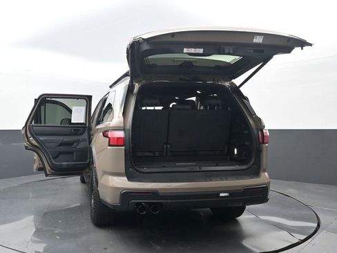 Used 2025 Toyota Sequoia TRD Pro AWD/4WD image 30