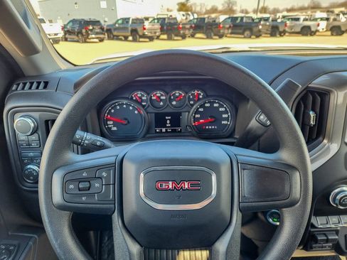 New 2026 GMC Sierra 1500 Pro image 11