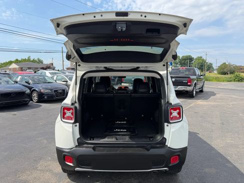 Used 2016 Jeep Renegade Limited AWD/4WD image 33
