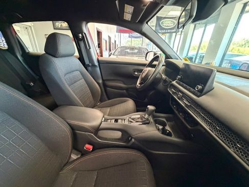 Used 2023 Honda HR-V Sport image 37