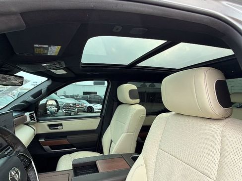 Used 2022 Toyota Tundra 1794 Edition image 14