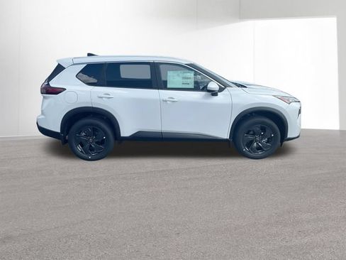New 2026 Nissan Rogue SV w/ Cold Weather Package AWD/4WD image 34
