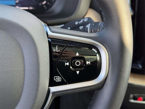 Certified 2026 Volvo XC60 B5 Plus w/ Climate Package image 19