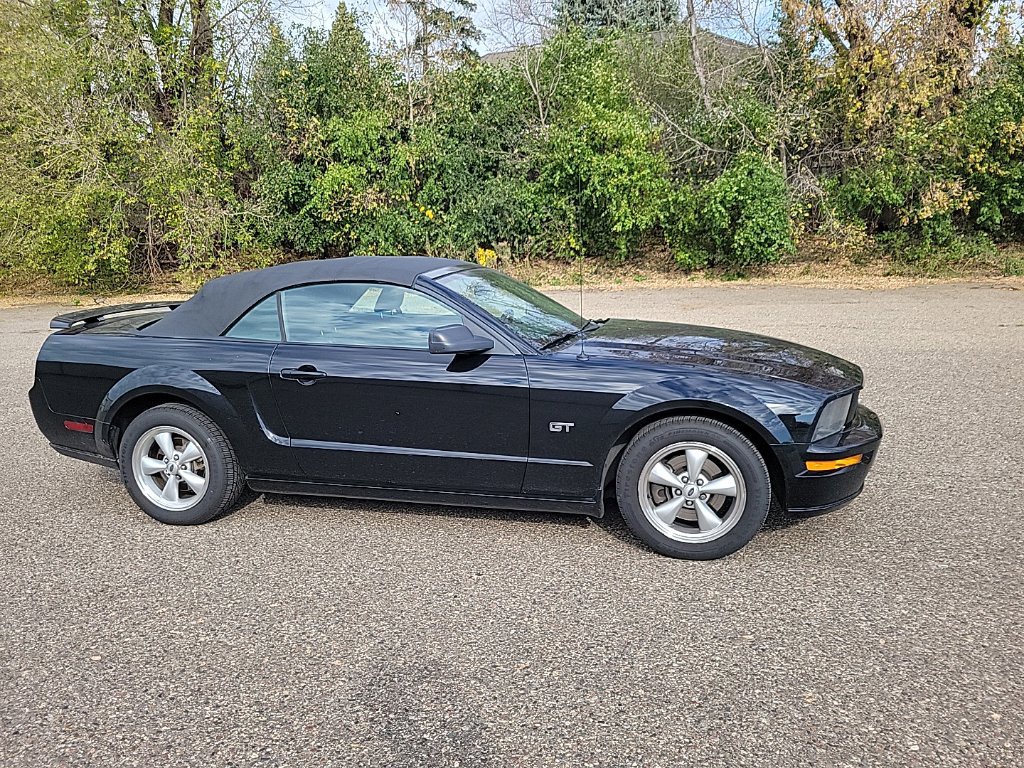 Used 2007 Ford Mustang GT Premium RWD image 10