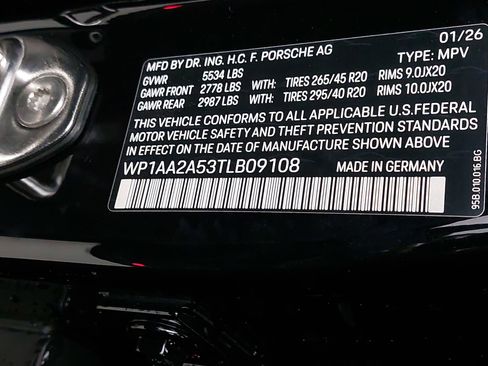 New 2026 Porsche Macan image 36