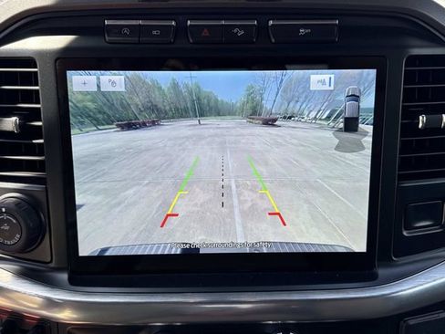 Used 2021 Ford F150 Lariat w/ Max Trailer Tow Package image 30