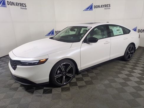 New 2026 Honda Accord SE image 1