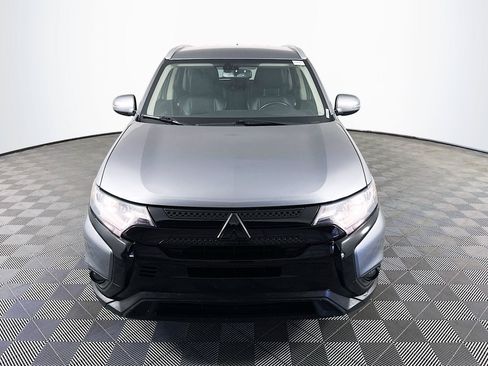 Used 2019 Mitsubishi Outlander SEL AWD/4WD image 2