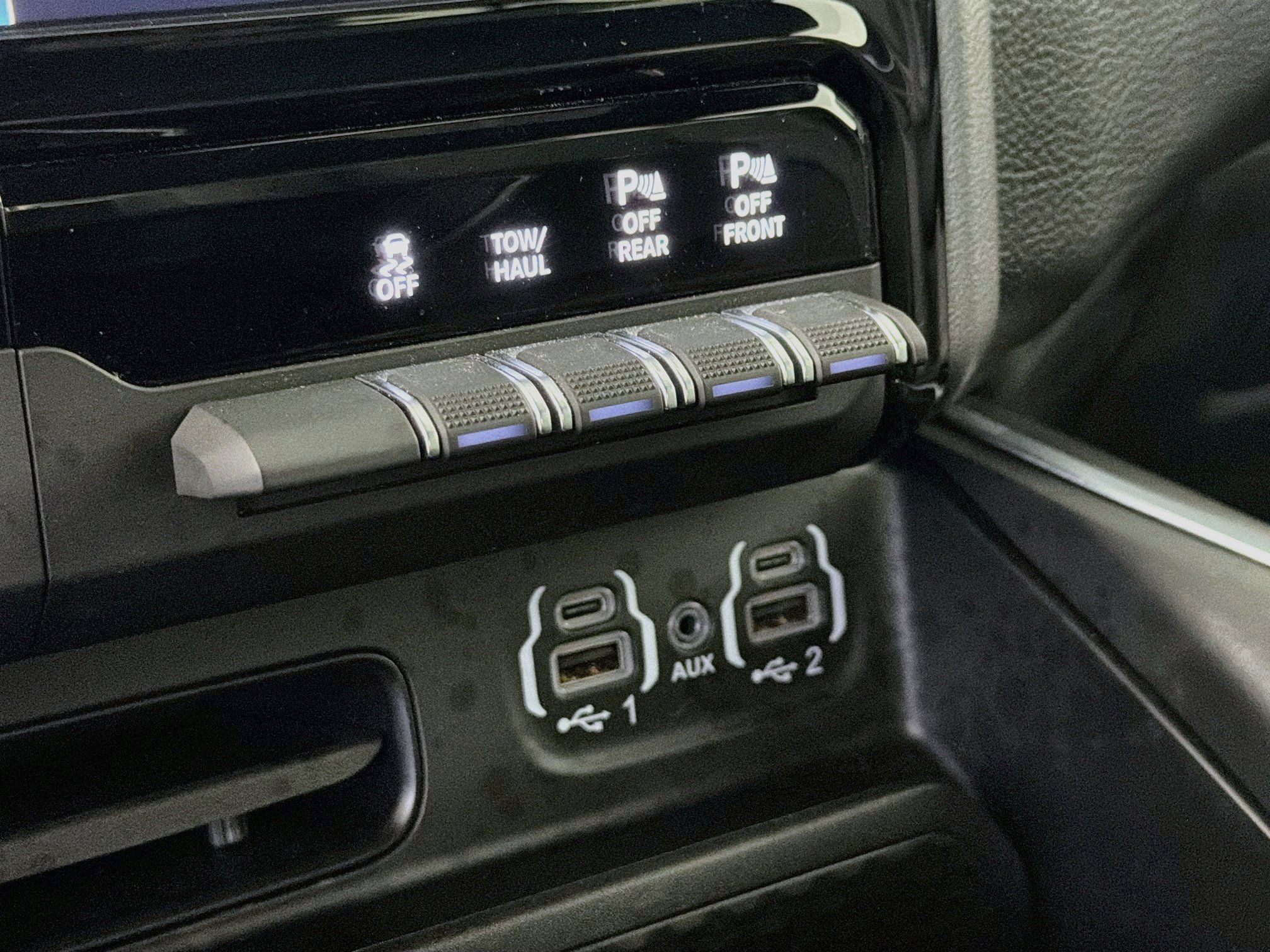 Used 2023 RAM 1500 Big Horn AWD/4WD image 25