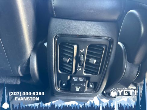 Used 2020 Dodge Durango GT AWD/4WD image 18