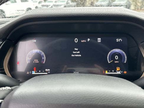 New 2026 Jeep Grand Cherokee L Limited w/ Limited Altitude Package image 9