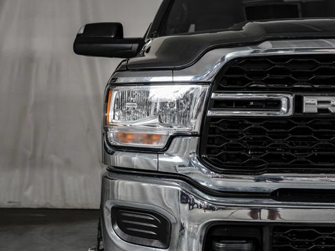 Used 2022 RAM 3500 Tradesman AWD/4WD image 38