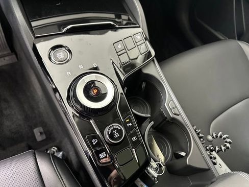 Used 2024 Kia Sportage EX w/ EX Premium Package image 20