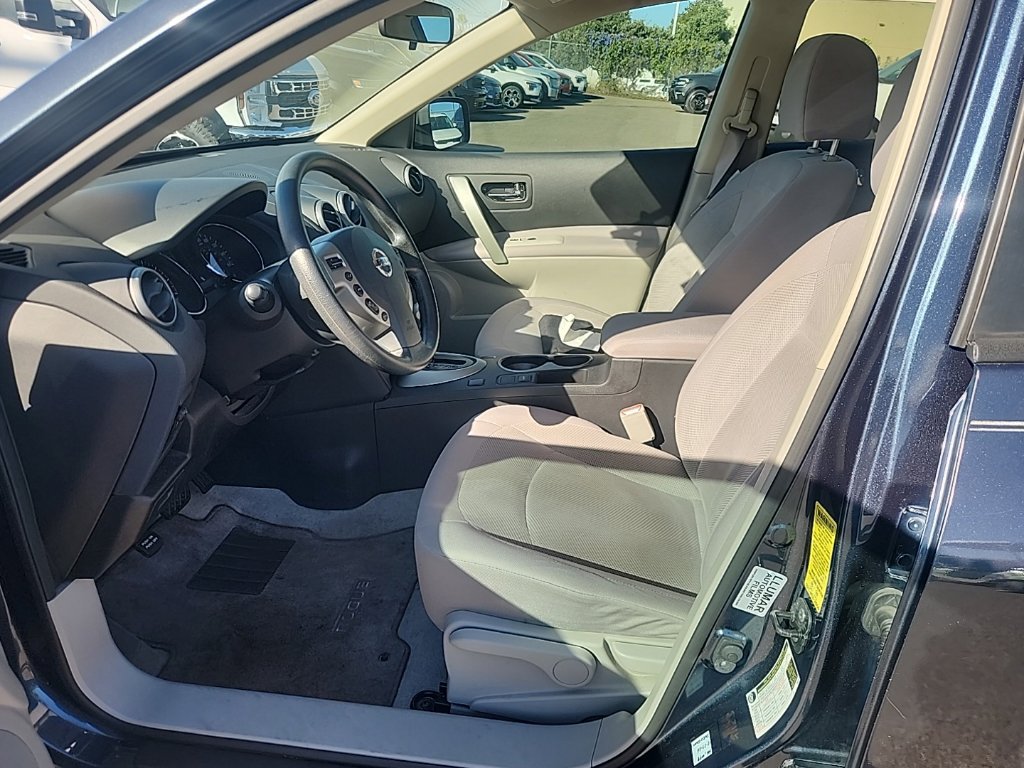 Used 2015 Nissan Rogue S w/ Convenience Package FWD image 18