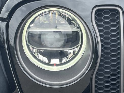 Used 2018 Jeep Wrangler Unlimited Rubicon image 8