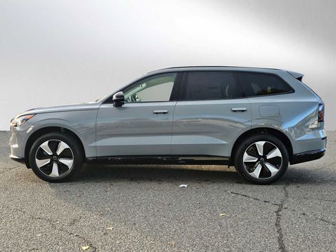 New 2025 Volvo EX90 Plus image 4