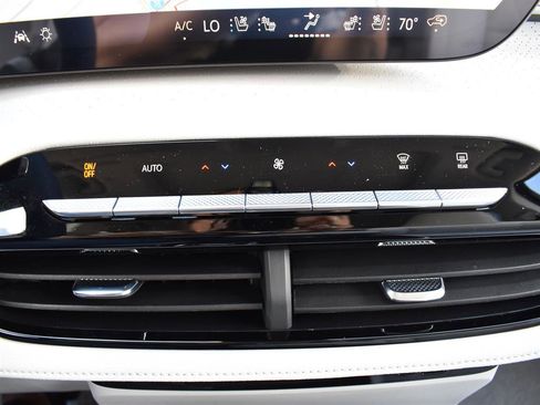 New 2026 Buick Enclave Avenir w/ Super Cruise Package image 22