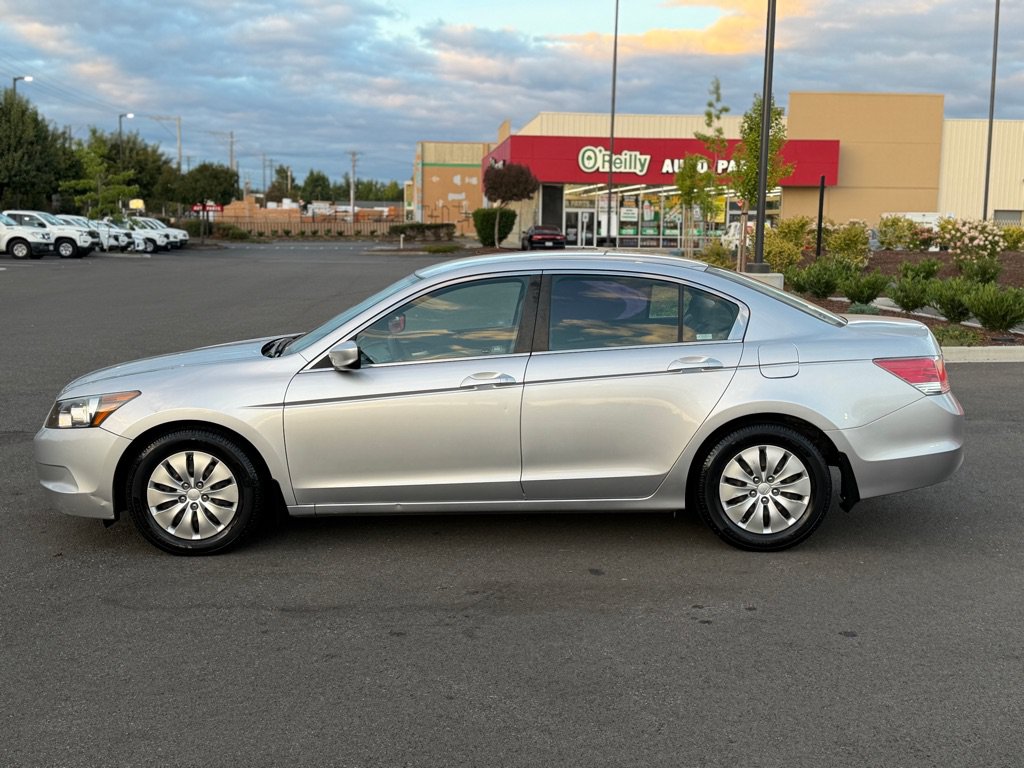 Used 2010 Honda Accord LX image 8